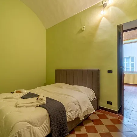 Casa Dei Giramondo *